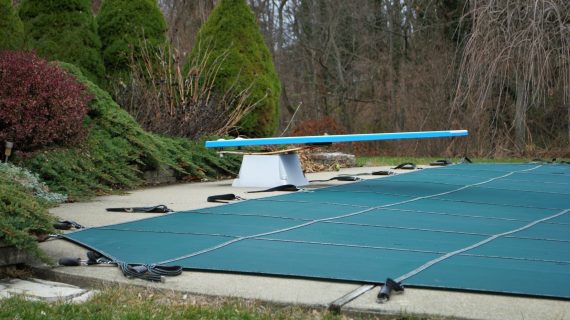 How to Keep Your Pool Maintained All Winter Long